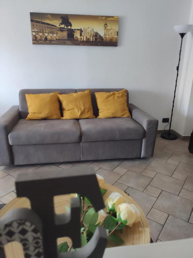 A Casa Di Isotta Apartment Торино Екстериор снимка